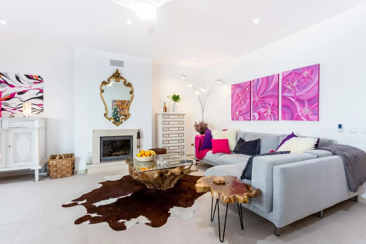 Art-Inspired Modern Apartment Lagos